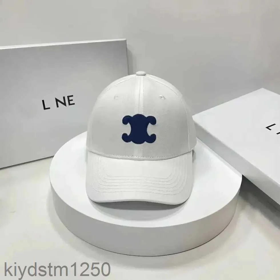 럭셔리 남성 디자이너 모자 여성 자수 야구 모자 도매 여성 여름 Casquette 백 테이크 태양 보호 모자 레트로 클래식 버킷 8ZGC