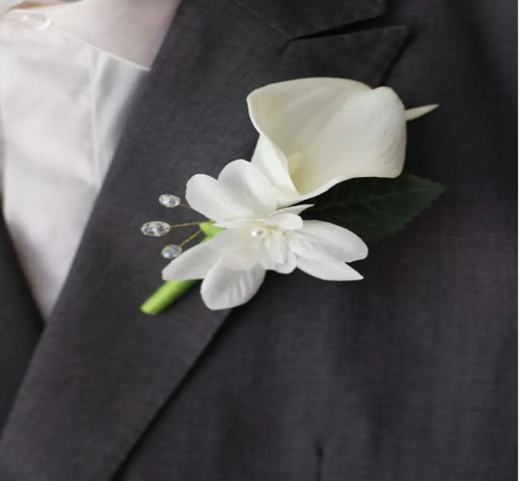 Handgjorda anpassade brudgummen Boutonniere White Calla Lily Groomsmen Sister Brooch2516103