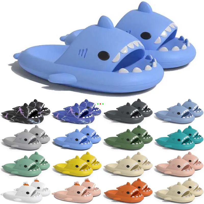 Gratis fraktdesigner Shark Slides Sandal Gai Sliders för män Kvinnor Sandaler Slide Pantoufle Mules Mens Womens Slippers Trainers Sandles Color185