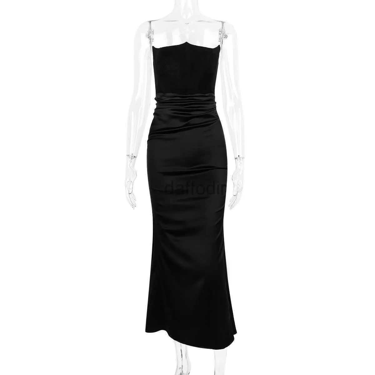 Grundläggande casual klänningar casual klänningar 2024SS sommar svart lång klänning kvinnor solid bodycon maxi sexig 2434