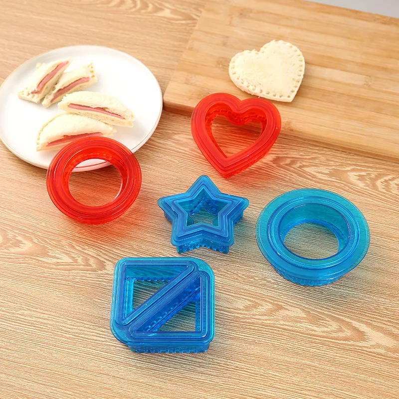 Creative Sandwich Cutters Mould Food Toast Bread Mold Cute Baking Children Set Lunch Cutter Interesting Kitchen Accessories For Kids