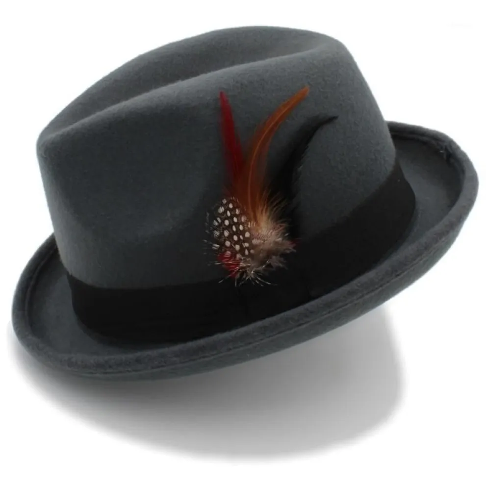 Stingy Brim Hats Kvinnor Män Feminino Felt fedora hatt för Lady Winter Autumn Wool Roll Up Homburg Jazz Feather1277U