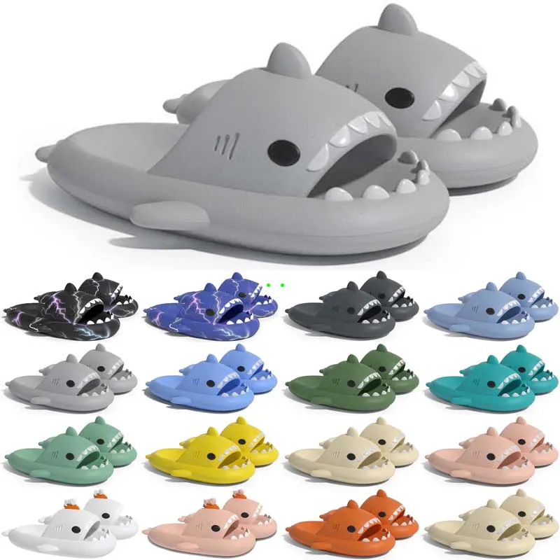 Gratis verzending Designer shark slides sandaal GAI slipper sliders voor mannen vrouwen sandalen slide pantoufle muilezels heren dames slippers trainers sandles color39
