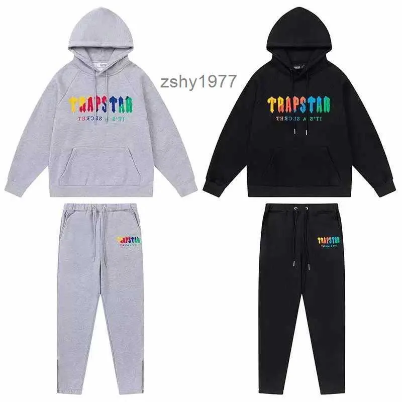 Hoodie Trapstar Full Tracksuit Rainbow Handduk broderi avkodande hooded sportkläder män och kvinnor sportkläder kostym dragkedja byxor storlek XL