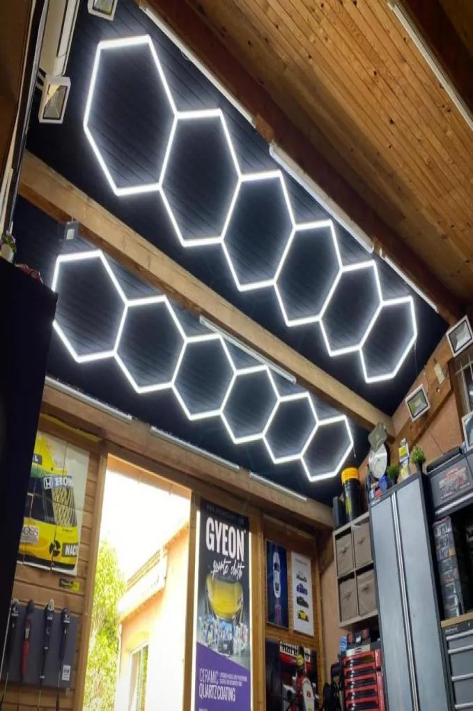 Working Light 15x3m Super Bright LED för Auto Repair Shop Home Garage and Commercial Systems Hexagon1263563