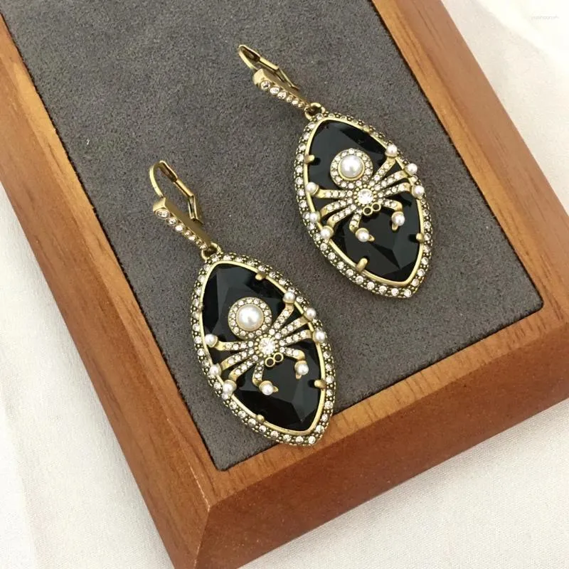 Boucles d'oreilles à tige style araignée, pendentif personnalisé rétro en cristal noir