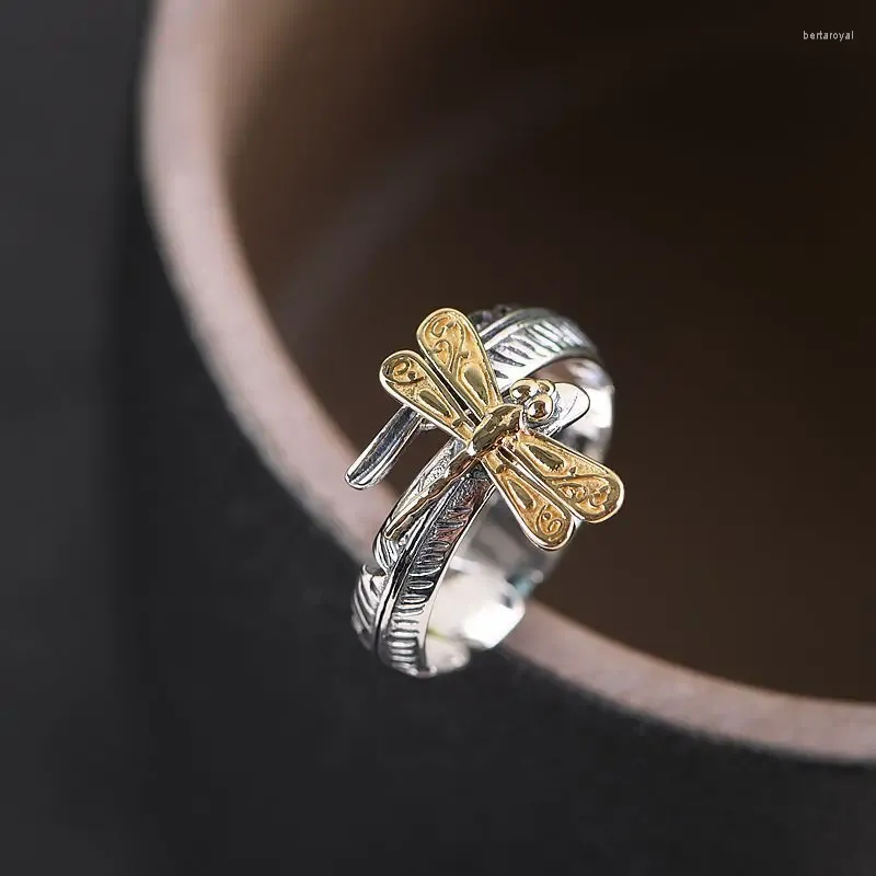 Pierścienie klastra pióra Dragonfly dla kobiet mężczyzn retro spersonalizowane otwarte regulacyjne pierścień palców metalowe akcesoria unisex imprezowy prezent biżuterii