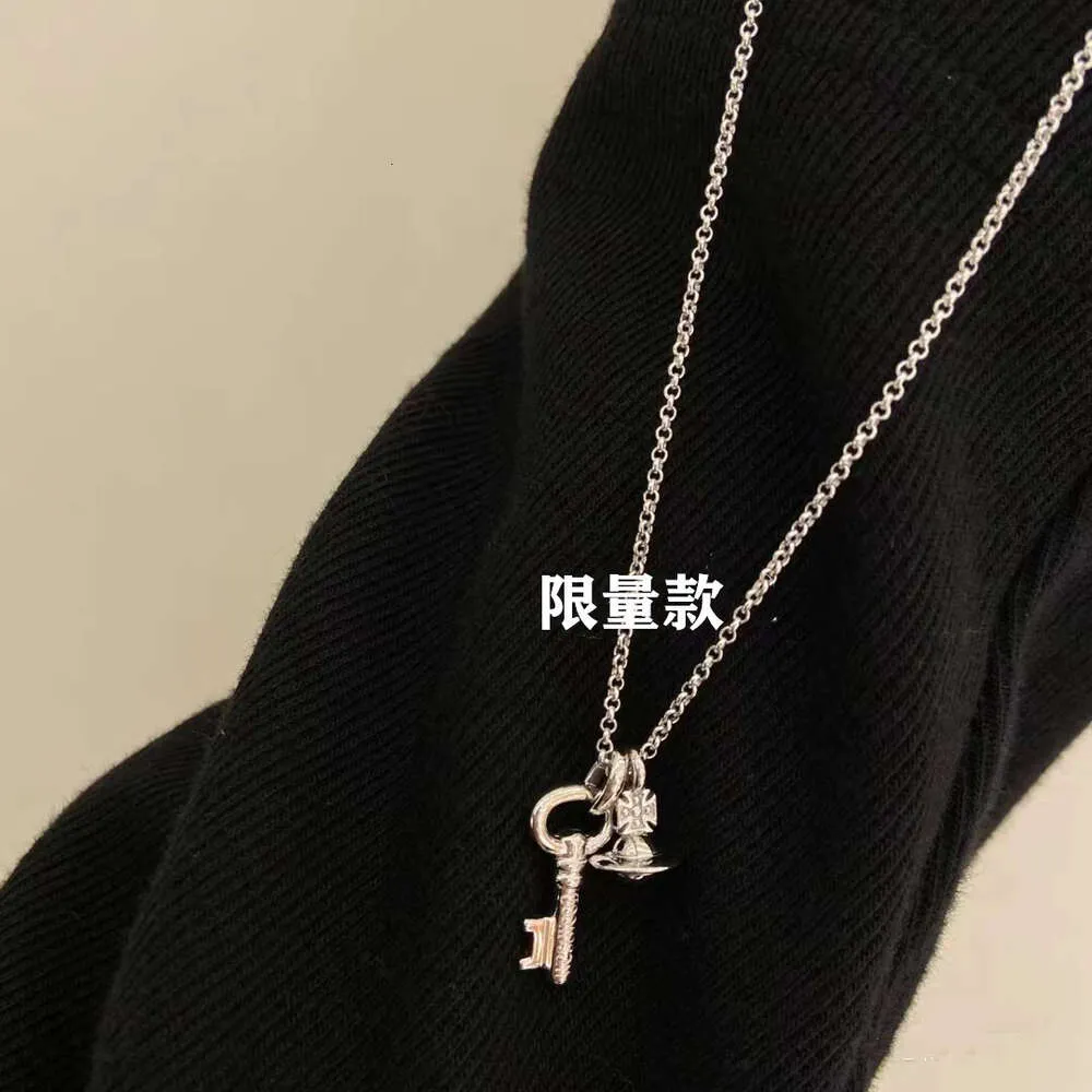 Fashion Designer Brand Luxury Popular Retro HighQuality ExquisiteSaturn Key Couple Same Planet Chain Sweater Star Layered