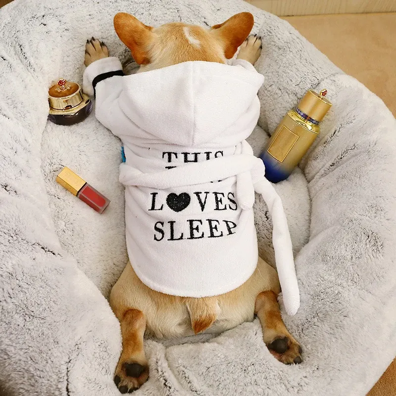 Jassen Franse Bulldog Pyjama's Hoodies Hondenkleding voor kleine honden Kleding Chihuahua Badjas Pug Kostuum Hondenaccessoires Kleding