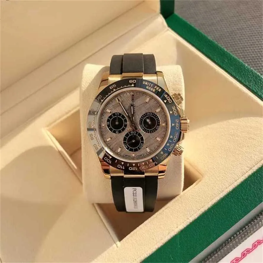 Orologio con sconto del 68% Orologio con scatola originale Cinturino in caucciù da uomo da 40 mm Cassa in acciaio inossidabile Tre occhi Zaffiro Impermeabile Macchinari automatici Luxusuhr montre de luxe 88