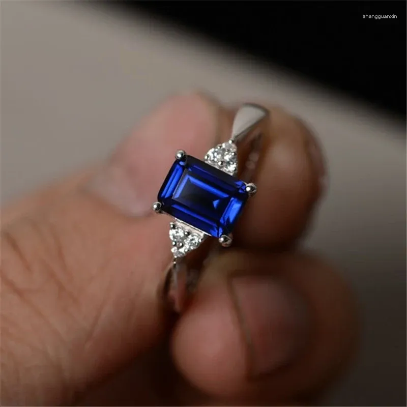 Klusterringar silverpläterade finger för kvinnor smycken mode färgglada cz vigselring tillbehör engagemang bague bijouterie