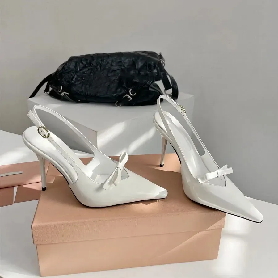 Burgundy Pumps Women Dress Shoes Leather Stiletto Heels with Buckle Strap Closure from Dhgate Dress Shoes - price 38.7 Burgundy Pumps Women Dress Shoes Leather Stiletto Heels with Buckle Strap Closure from Dhgate Dress Shoes - price 38.7