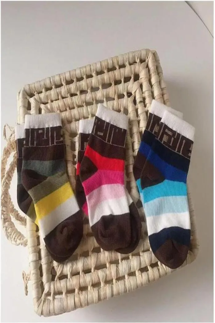 Baby Boys Girls Socks FF Letters Printed Brand Sock Spring Summer and Fall Mesh pończochy dwa kolory Rozmiar 3609948
