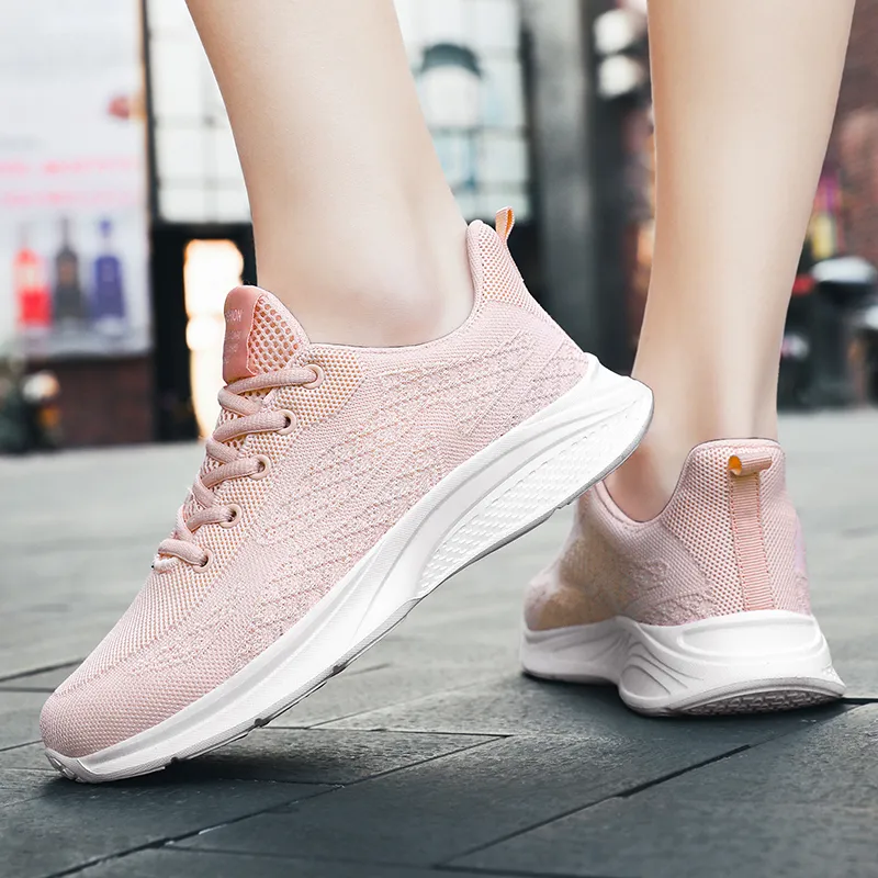 Design Sense Soft Soled Casual Walking Shoes Sports Shoes Female 2024 Ny Explosive 100 Super Lightweight Soft Soled Sneakers Shoes Colors-149 Storlek 35-42 A111 A111