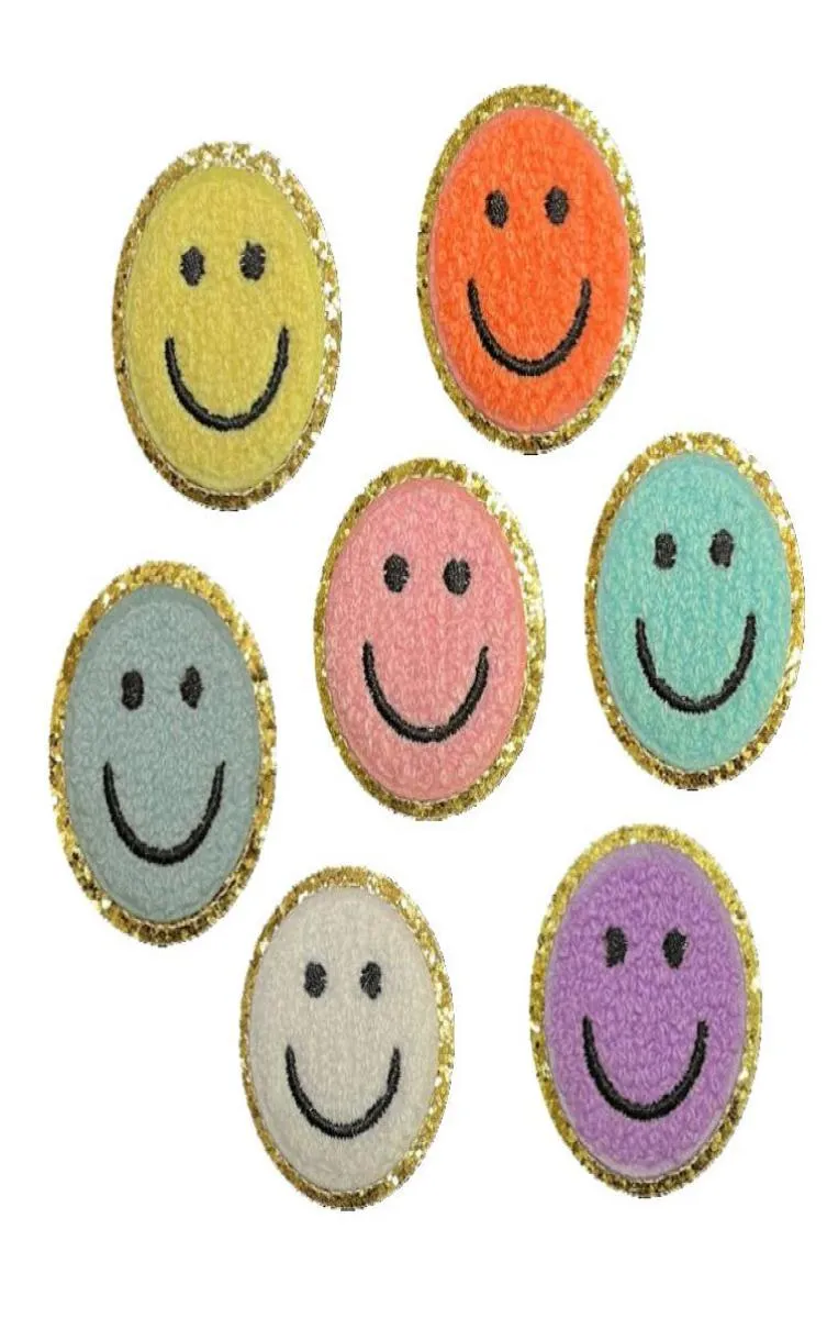 Notions Patchs autocollants pour visage souriant Preppy Glitter Chenille Lettre à repasser pour sacs à dos Chapeau Vêtements Coudre DIY Cadeau Doré 1205562