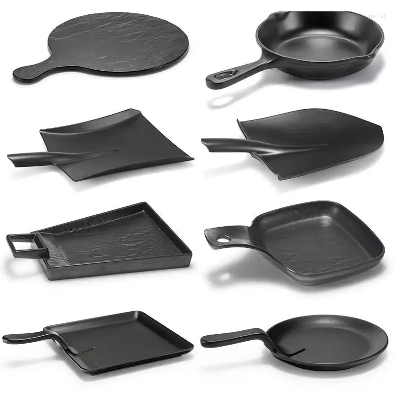 Plates Creative Black Grade Plastic Plate Melamine Tableware Handle Shovel Bowl Sushi Outdoor Barbecue