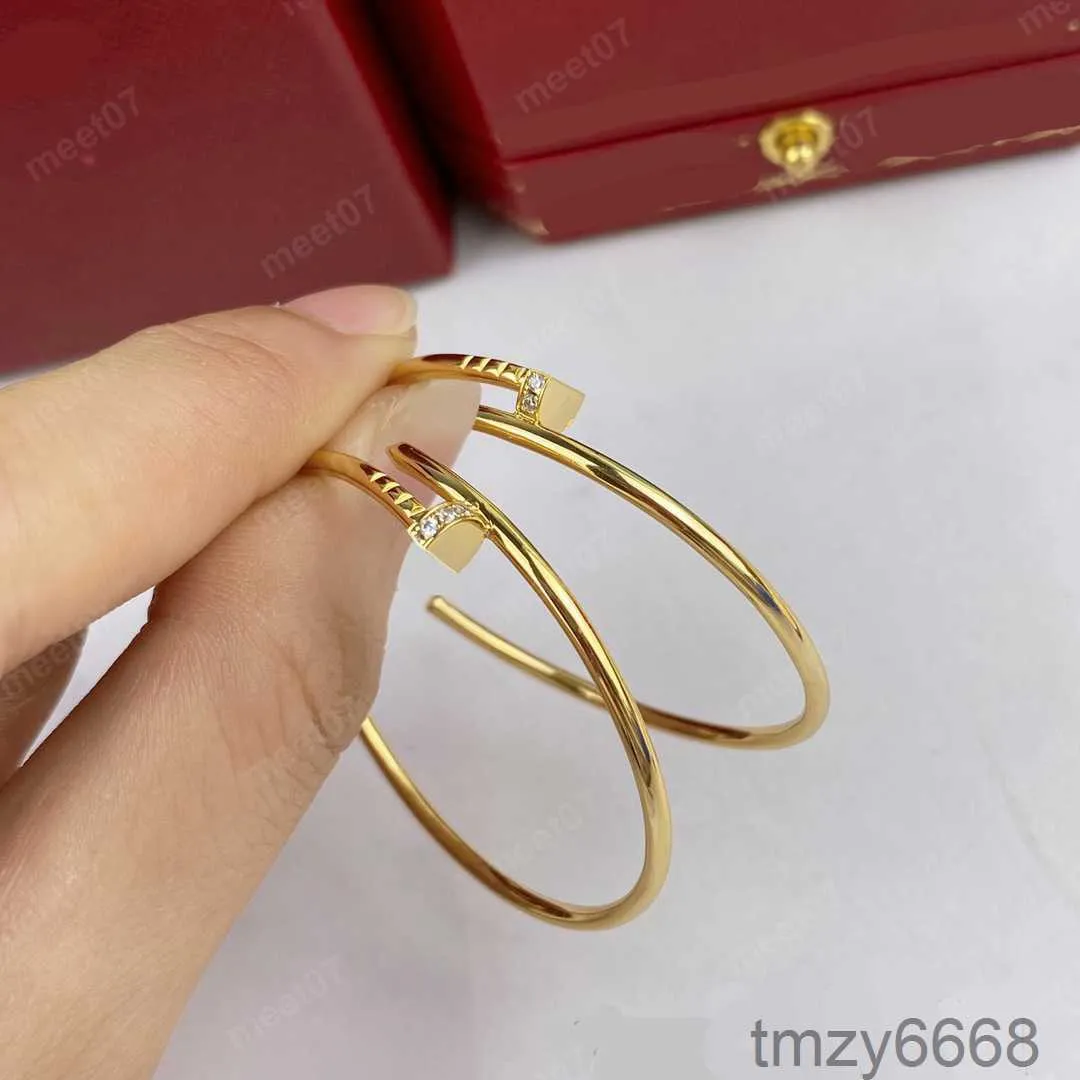 Big Thin Gold Designer Hoop Kolczyki dla kobiet dziewczyn