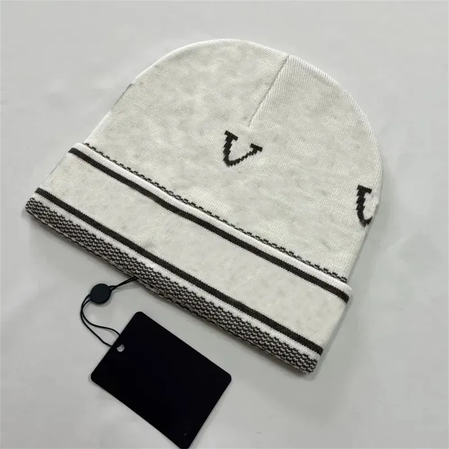 Dobra jakość nowa projektant czapki unisex jesienne zimowe czapki dzianinowy kapelusz dla mężczyzn i kobiet czapki