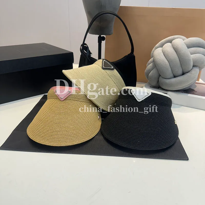 Gorras de diseñador Sombrero de paja de playa de verano Sombrero de protección solar superior vacío Sombrero de paja femenino para vacaciones Sombrero de sol de aro al aire libre