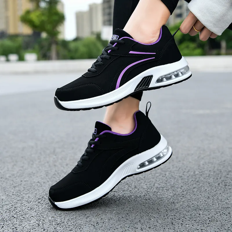 Moda Homens Mulheres Atlético Running Shoes Conforto Preto Branco Cinza Vermelhos Verde Roxo Bege Marrom Azul Amarelo Laranja Mens Mulheres Treinadores Esportes Sapatilhas GAI