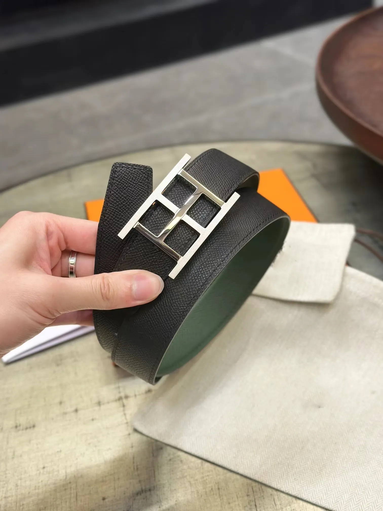 Men's Leather Belt Solid Color Casual Belt, Fashion Designer Style,  Wide, Elegant Buckle Perfect Valentine's Day Gift