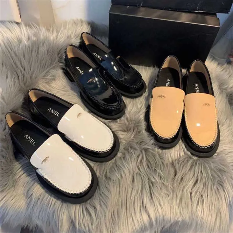 32% rabatt på sportskor 2024 Xiaoxiangfeng patentläder loafers för kvinnor på våren ny och mångsidig brittisk stil casual singel sko