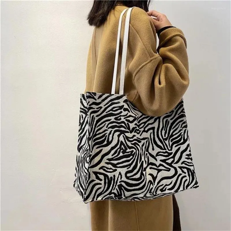 Boodschappentassen 2024 Zebraprint Twitter-tas Grote capaciteit Schoudertas voor Student Houndstooth Rood Kaki Hoogwaardig Zwart Wit