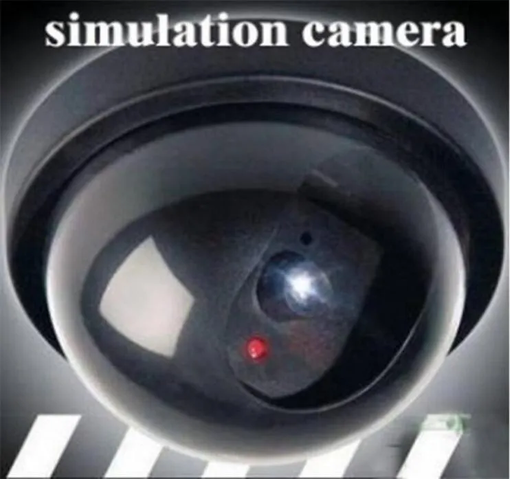 Simulation de caméra dôme de Surveillance factice de sécurité à domicile sans fil surveillant un faux hémisphère avec une fausse surveillance de lumière Ir fausse cam9617018