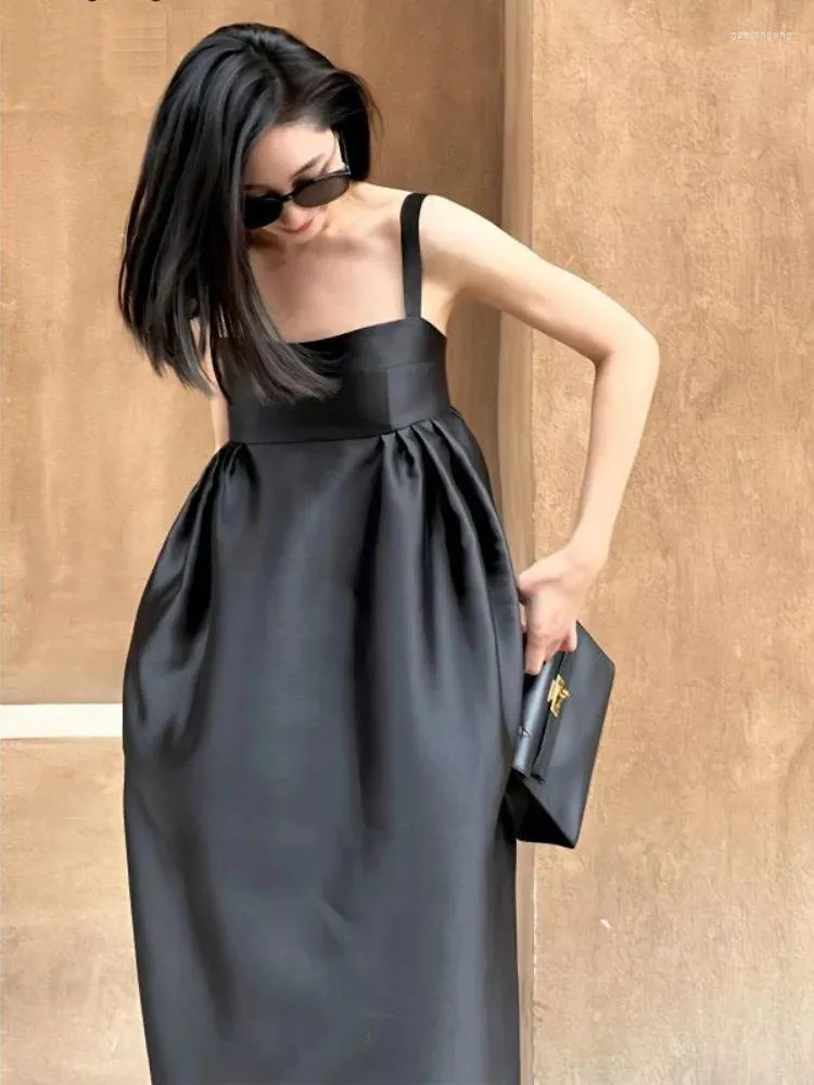 Casual Dresses Maxi Black Dress For Women Sleeveless Solid Summer Backless Vintage Tender French Style Simple Slim Fit Classic Vestido
