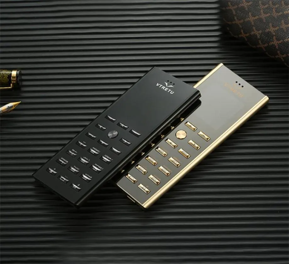 Corps en métal de luxe double carte SIM clé téléphone portable Design de mode V01 petite mini carte 2G GSM senior Bar mince Golden Signature Mobile p5409425