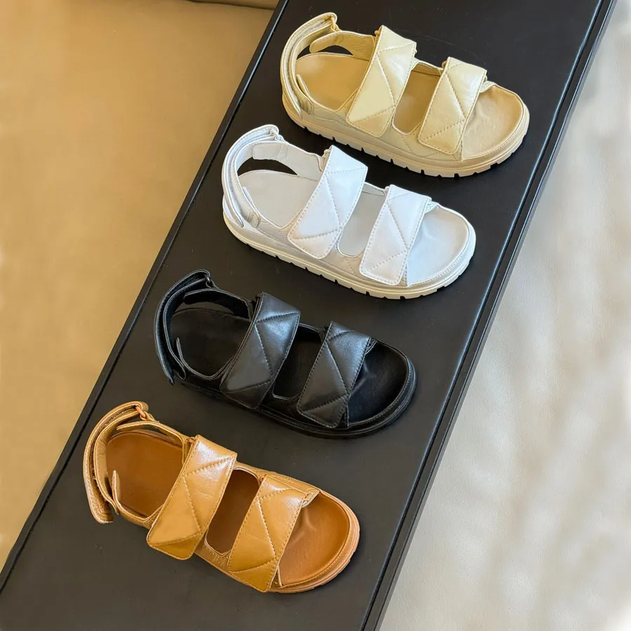 Sandales plates en cuir premium diapositives d ete elegantes pour les femmes