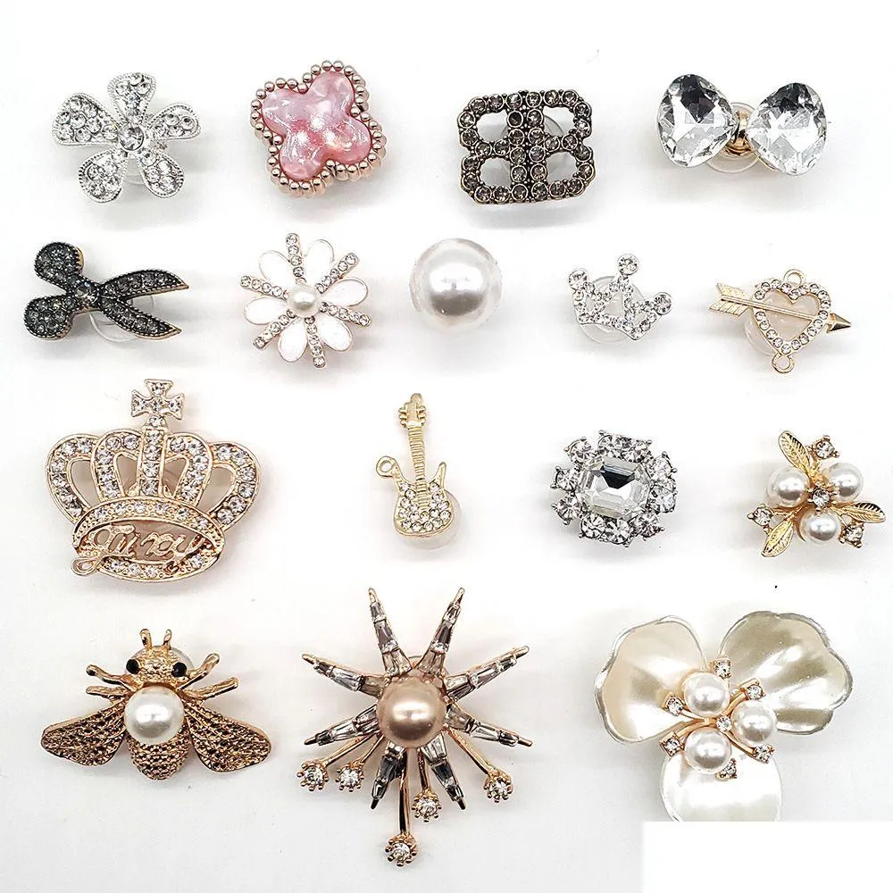 Pièces de chaussures Accessoires Bling Shoe Charms Alliage Diamants Bijoux Perles Fleurs Couronne Décoration Boucle Accessoires Clog Pins Drop De Dhk0O