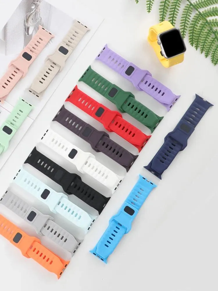 Watch Bands Strap For Apple Band 44mm 45mm 41mm 40mm 49mm 42mm 38mm Silicone Correa Bracelet IWatch Series 9 Ultra 2 8 7 6 5 4 3 Se