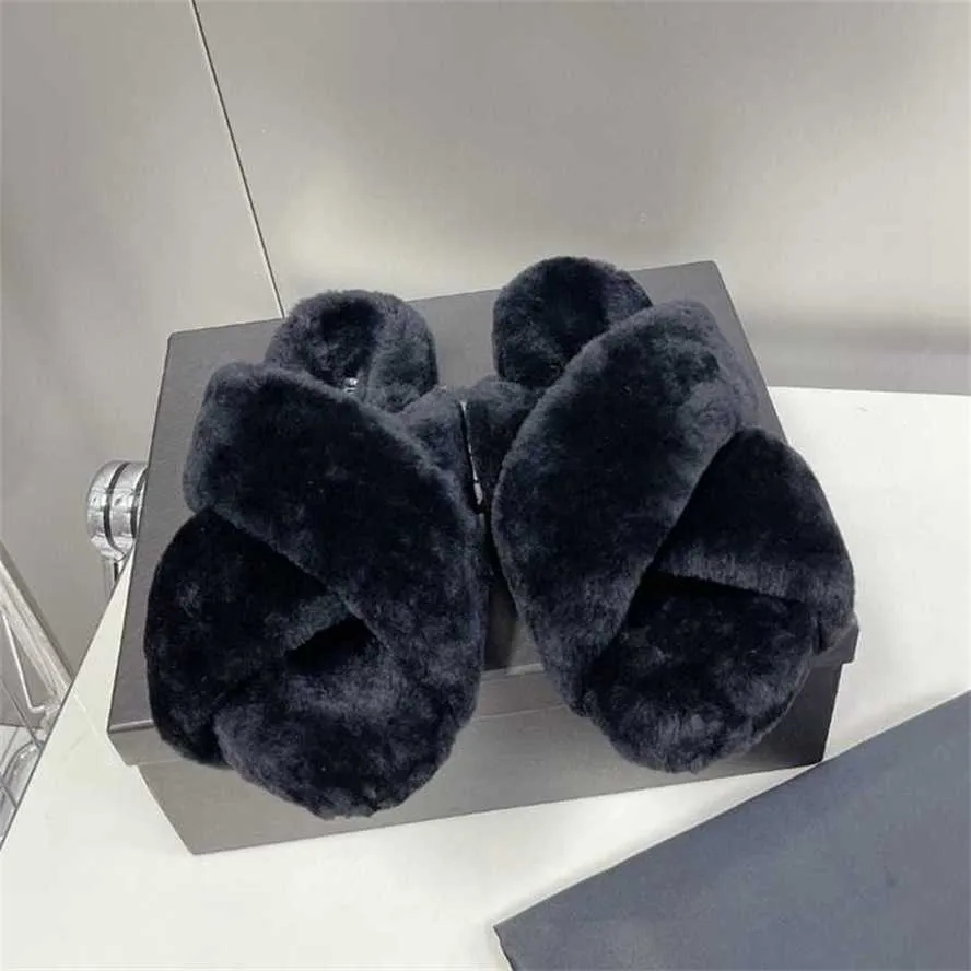 32% OFF Sports shoes 2024 Thick bottomed woolen mop womens outerwear for autumn winter new trendy and high-end feeling Instagram popular lamb wool integrated home