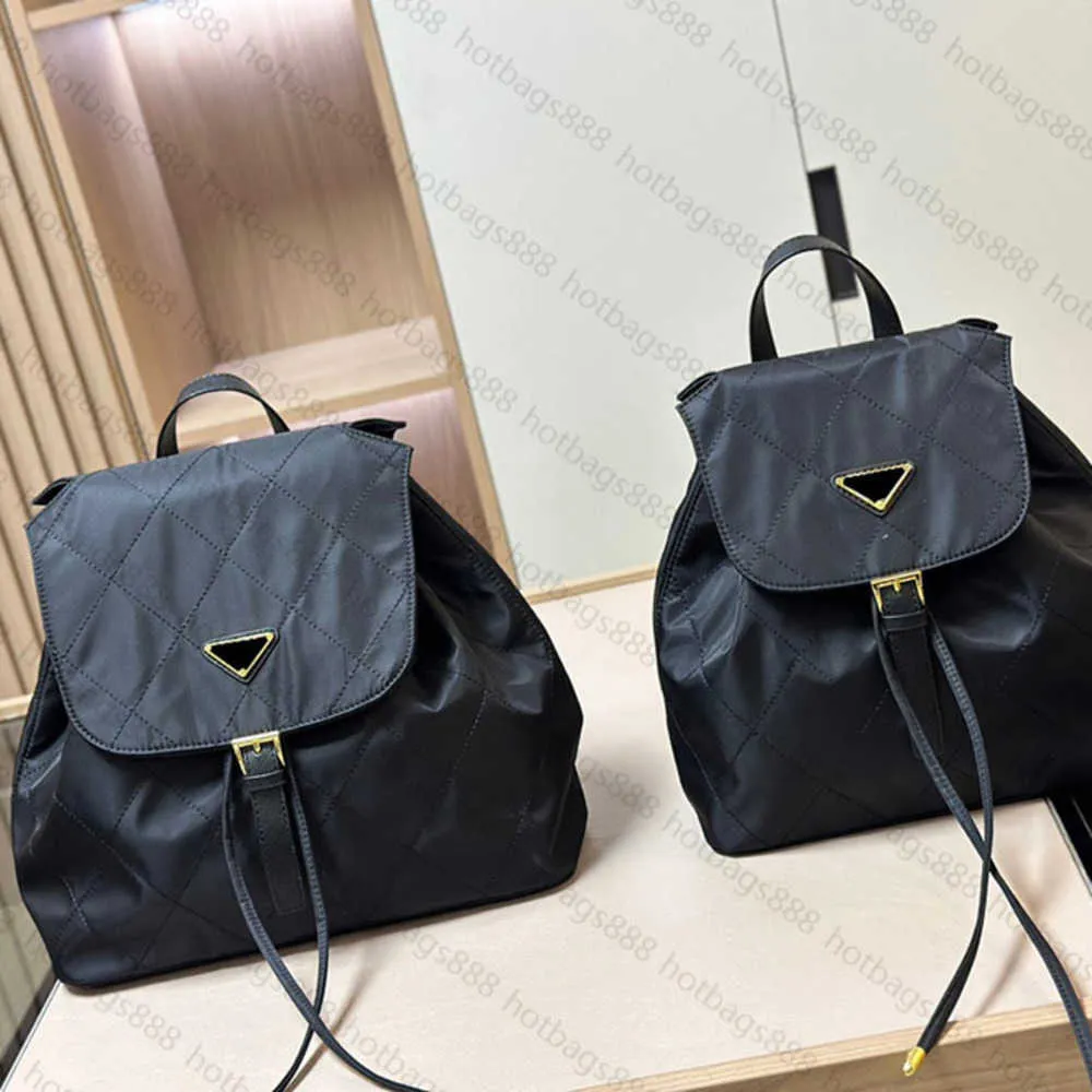 Woman Duffel Bags Designer plecak dla kobiet plecaków płócienne małe rozmiary dla kobiet drukowanie torebki torebki Portbage torebki torebki 231127 240302 240302