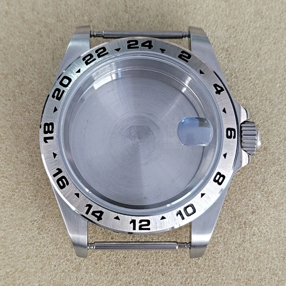 Accessori per orologi S Cassa in acciaio di precisione da 39 mm, lente d'ingrandimento in vecchio zaffiro fantasma d'acqua, adatta per movimento NH35/36