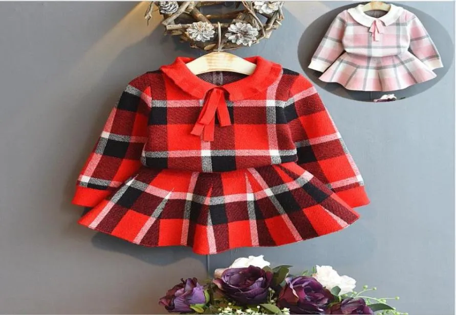 Barn Vinterdräkter England Style tröja Girl Plaid klädtröja kjolar 2st baby Autumn Clothes Sets9135774