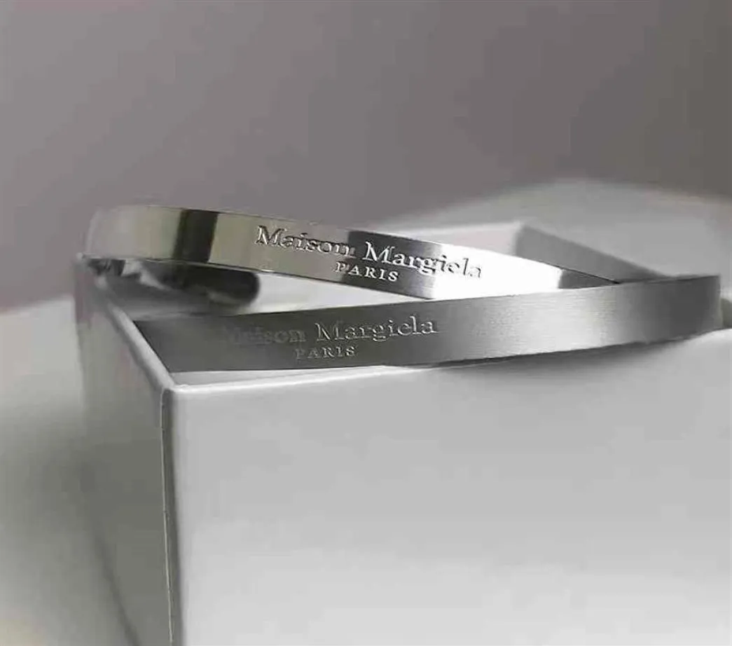 Pyc Margiela Style Titanium Steel Frosted Reverse Par MM6 Öppna Simple Armband177P9701279