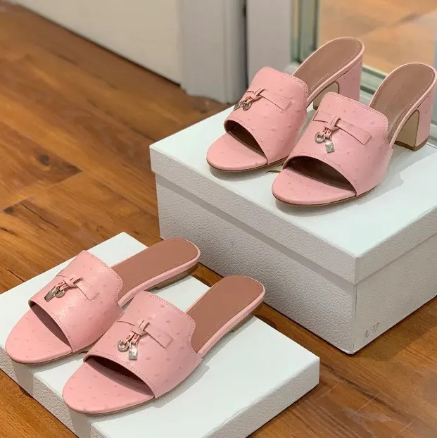 Zomer elegante charmes dia's verfraaid suède pantoffels luxe sandalen schoenen echt leer open teen casual hoge hakken voor dames luxe ontwerpers schoenen