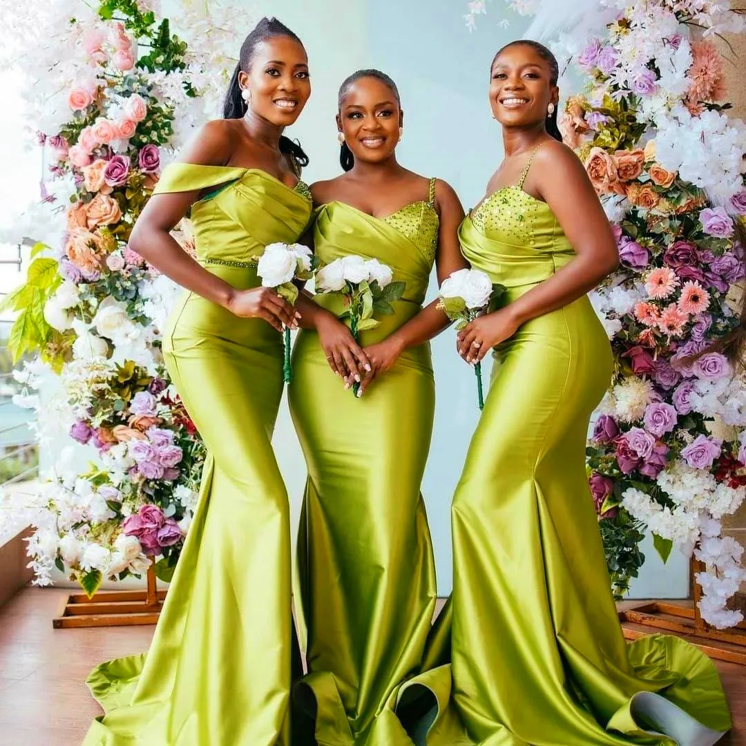 2024 Limen Groene Lange Satijnen Zeemeermin Bruidsmeisjesjurk Kralen Sweetheart Hals Spaghetti Elegante Bruiloft Jurken Vrouwen Formele Gelegenheid Gown