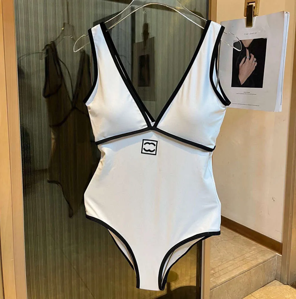 Alta qualidade designer senhoras verão praia biquíni roupa interior roupa de banho das mulheres maiô sexy maiôs de uma peça chd5567