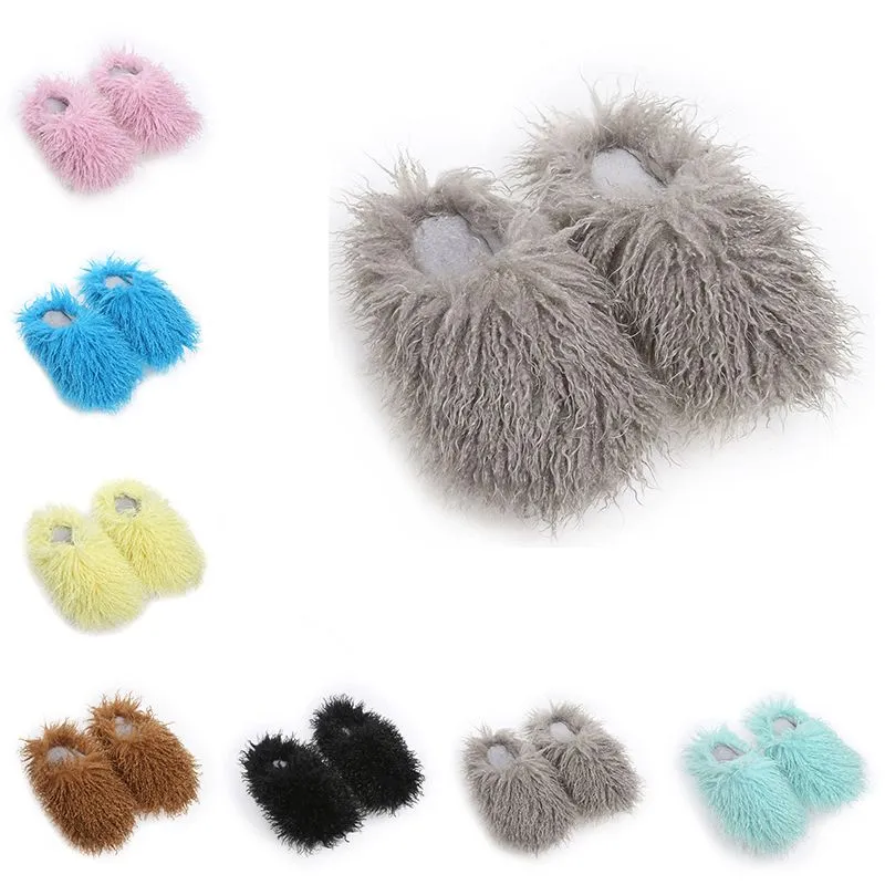 2024 GAI 2024 Designer Women Men Donne Scarpe per la casa peluche Flette di cotone caldo versatile adorabile inverno 36-49 37