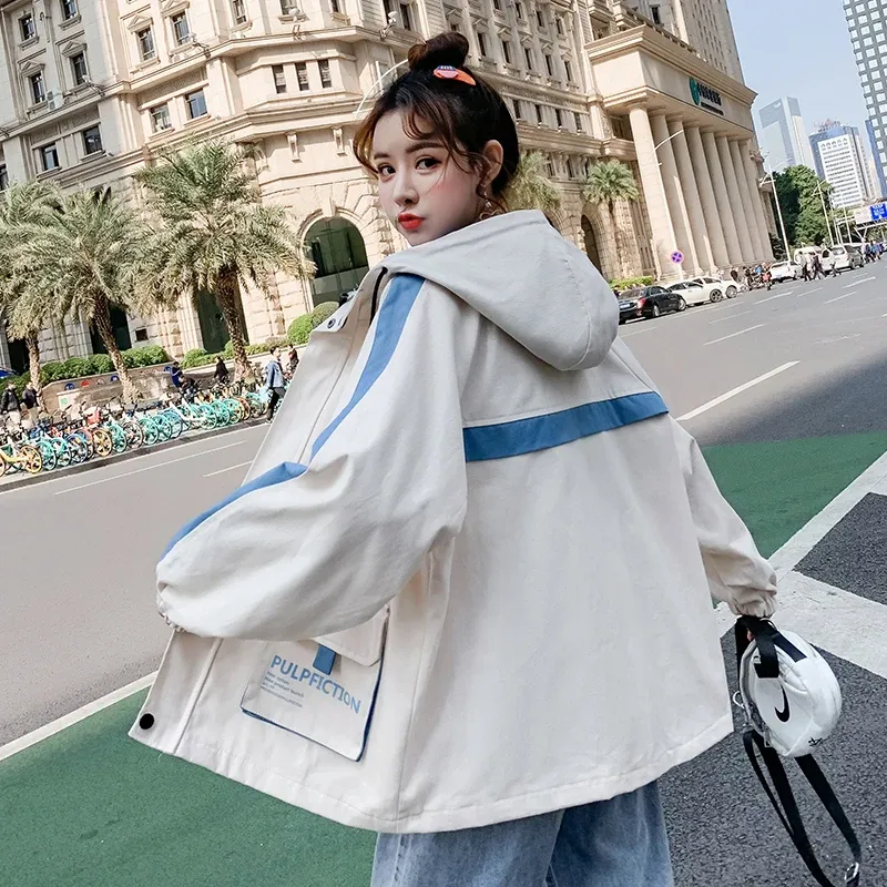 Jackor Nya 2022 Spring/Autumn Fashion Jacka Kvinnor Preppy Style Loose Hooded Student Windbreaker Kvinna