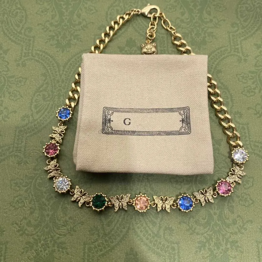 Designer smycken högkvalitativ pärldesigner för kvinnor ny mode kärlek halsband för kvinna märke enkla bokstäver jul present