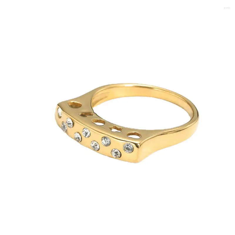 Anéis de cluster 18K banhado a ouro de aço inoxidável oco geometria zircão tamanho do anel 6-13