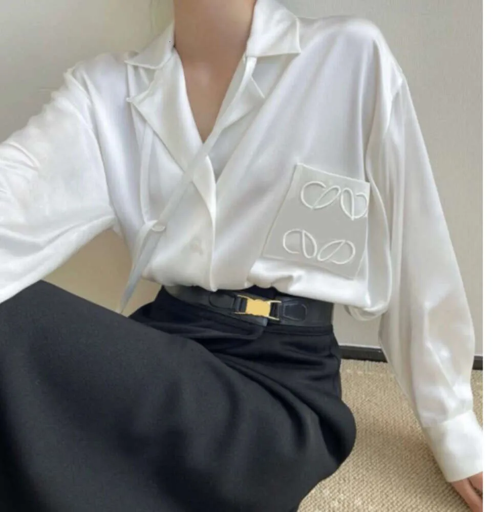 Black White Women Silk Shirts Blouses Mens Designer Tshirts With Letters Embroidery Spring Autumn Long Sleeve Tee Casual Tops S-L Highly Quality Designer T Shirt W34