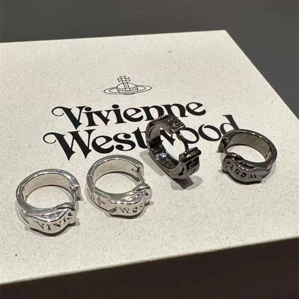 Designer Viviennes Westwoods örhängen Empress Dowager Saturn Belt Buckle örhängen Fashion Male Minority Round Ring Earstuds Female Silver Plain Ring örhängen