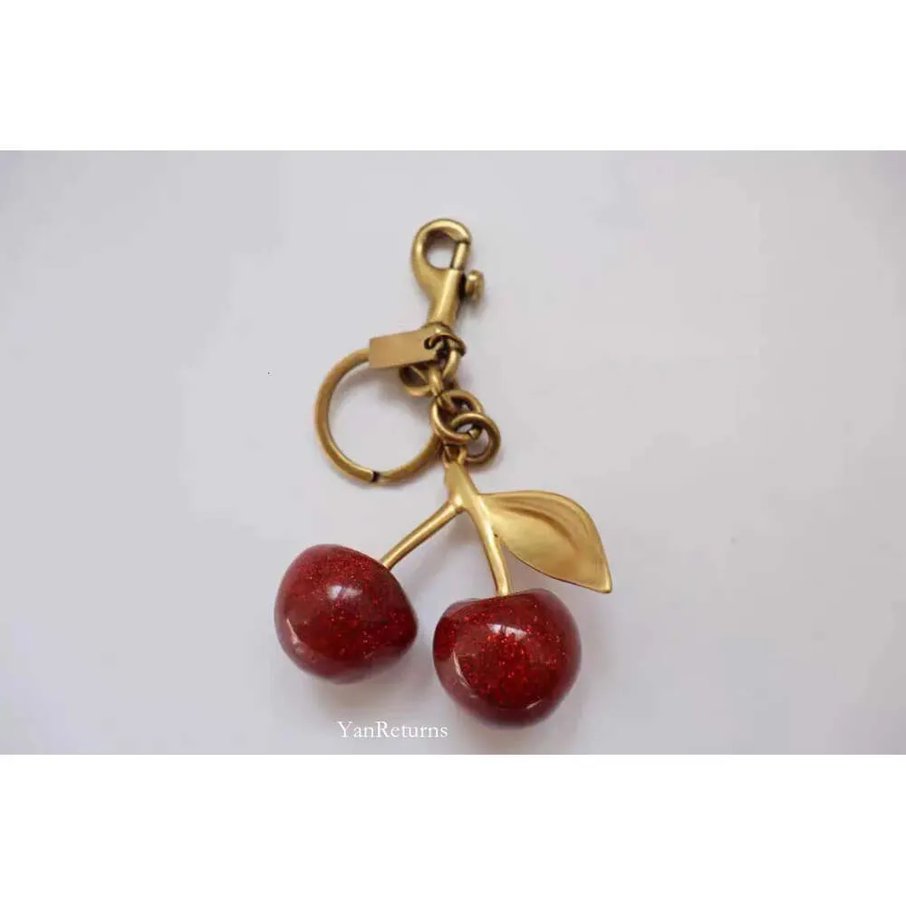 Keychain Cherry Style Red Color Chapstick Wrap Lipstick Cover Team Lipbalm Mysigt/väskdelar Mode mode