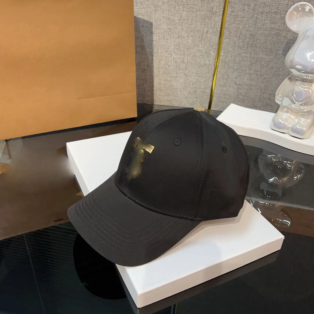 Trendy baseball cap letter embroidery plaid designer hat breathable trucker hats couple sunshade casquette