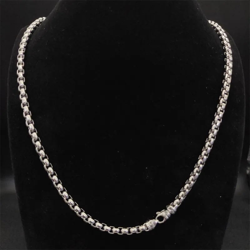 Hot Heart Necklace Gold Plated Jewelry Womandy Designer Långa halsband för kvinnor Trendiga tjock personlighet Unisex Style Designad Pendant ZL124 E4
